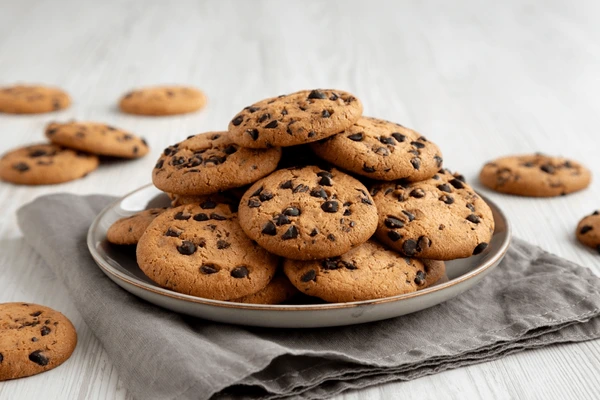 homemade chocolate chip cookies on 600nw 2642862701